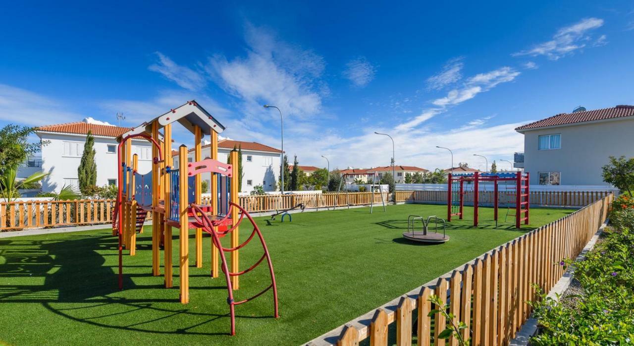 Mythical Sands Apartments Протарас Екстер'єр фото